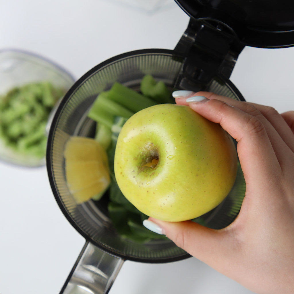 AUTO6_feeding-tube_juice